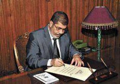 Mursi anunci� una remodelaci�n del gobierno