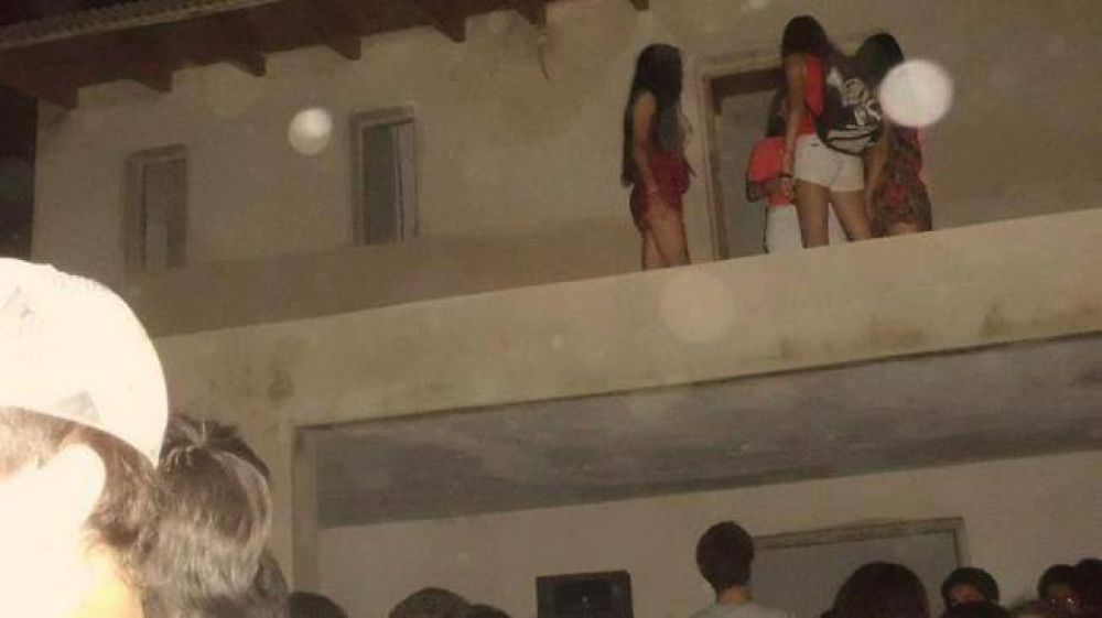 Municipio clausura dos fiestas por semana con menores de edad