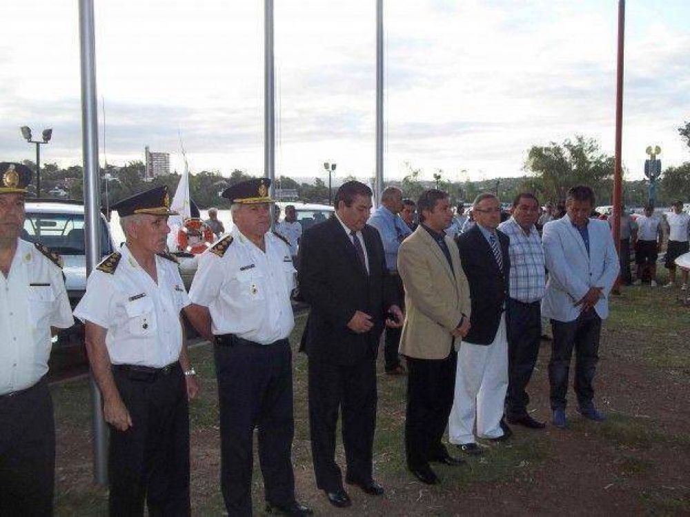 La Provincia lanz� en Carlos Paz el plan "Lagos seguros" 
