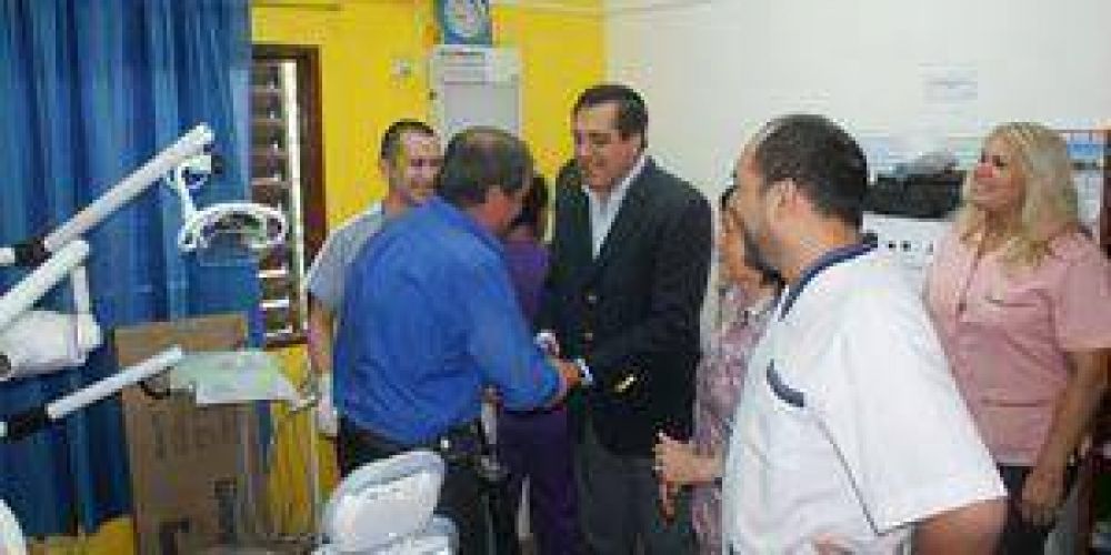 Se entregaron 123 pr�tesis en el barrio 2 de Abril
