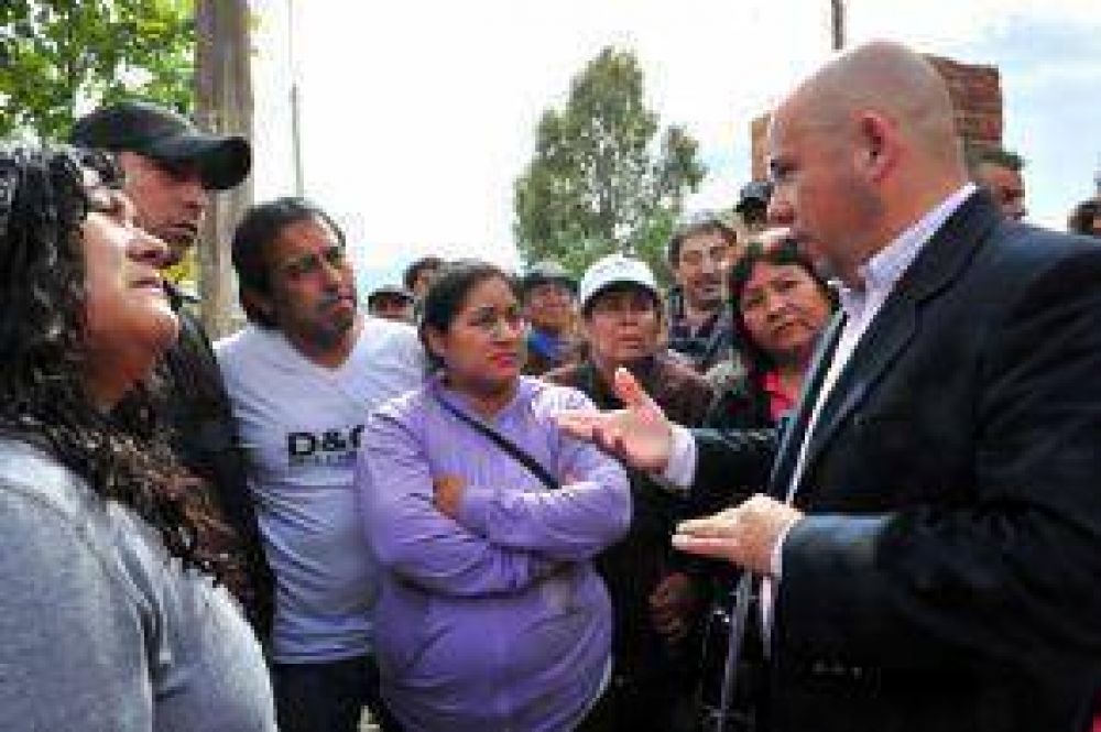 Sastre Pide "Reparaci�n Hist�rica" Para Madryn y Condena Los Localismos