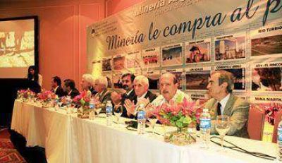 Mineras santacruce�as presentan plan de compra