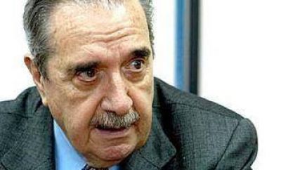Muri� el ex presidente argentino Ra�l Alfons�n
