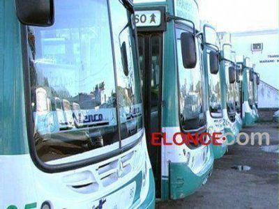 Hay menos colectivos urbanos circulando en Paran� y dilatan las frecuencias