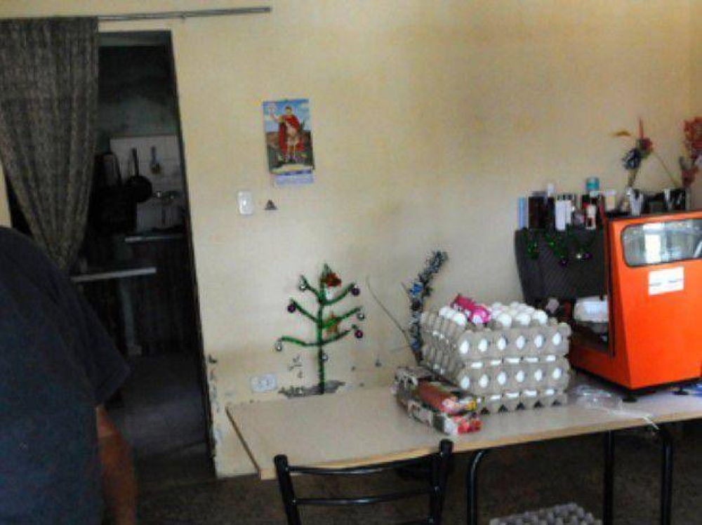 Vecinos del sudoeste de Rosario viven una pesadilla por los reiterados cortes de luz