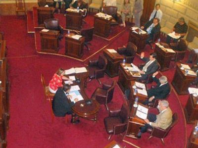El Senado provincial aprob� frenar los desalojos a campesinos