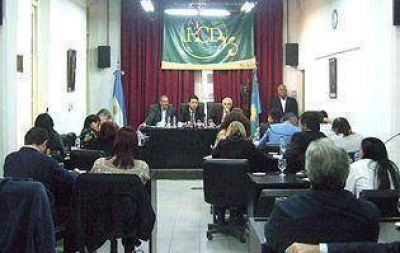 BROWN: El Concejo aprob� el aumento de tasas y el Presupuesto