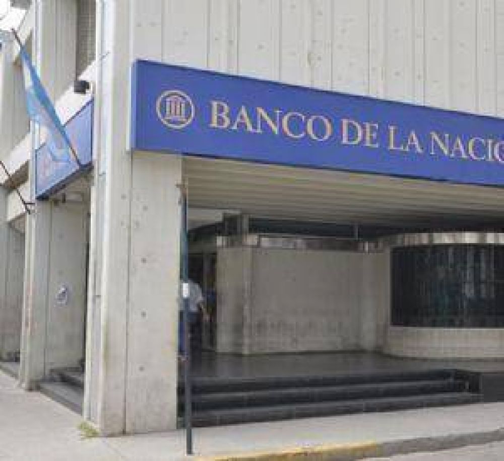 Alta adhesi�n al paro bancario en Santiago