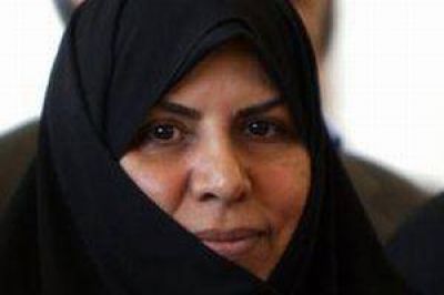 Ahmadineyad ces� a la �nica mujer de su gobierno