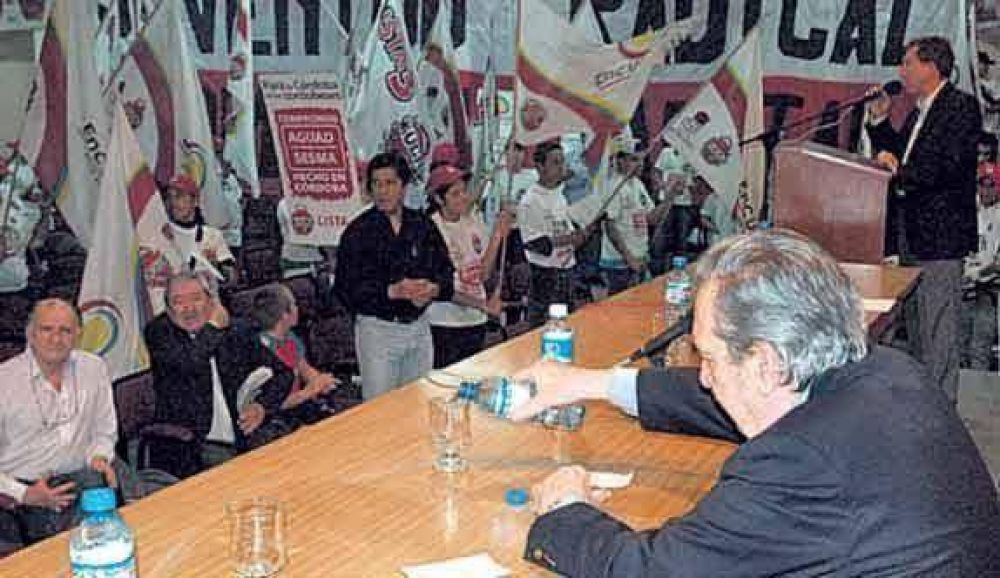 En el �ltimo paso por C�rdoba vaticin� el regreso de la UCR