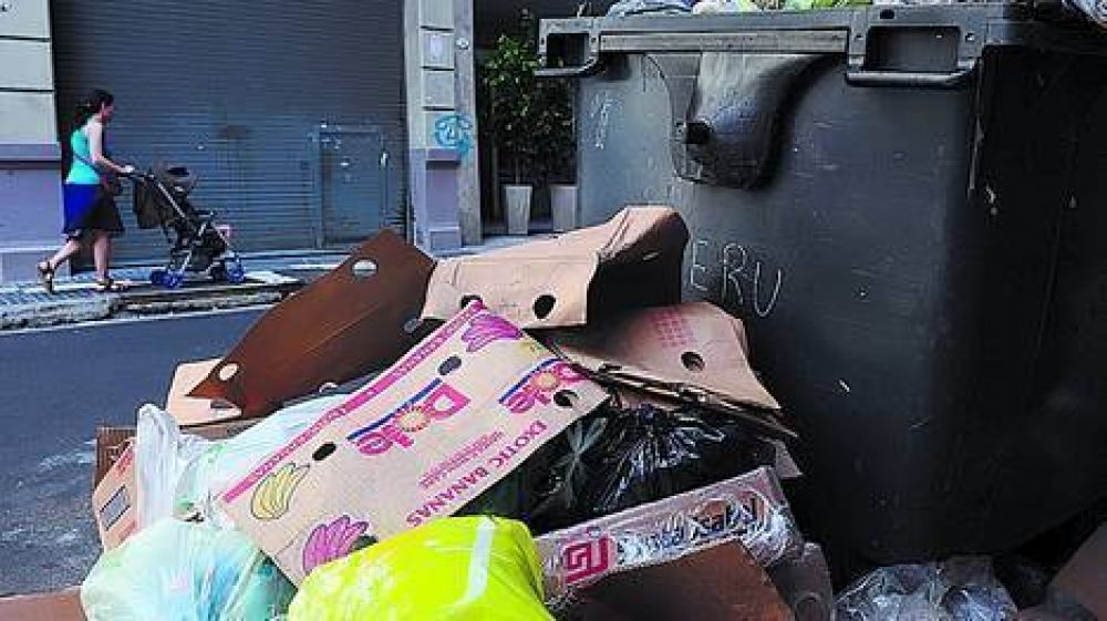 Basura: la Ciudad multa a las empresas y advierte sobre las concesiones