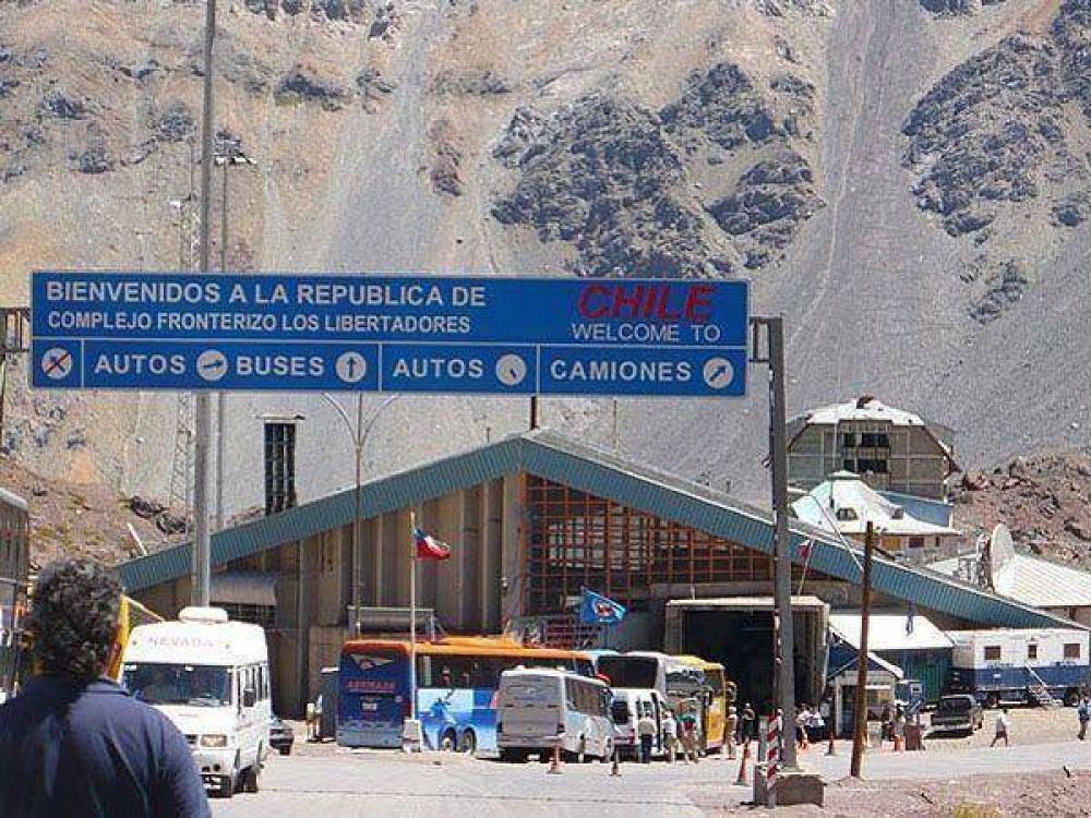 Tr�gico accidente en el l�mite con Chile: 3 muertos