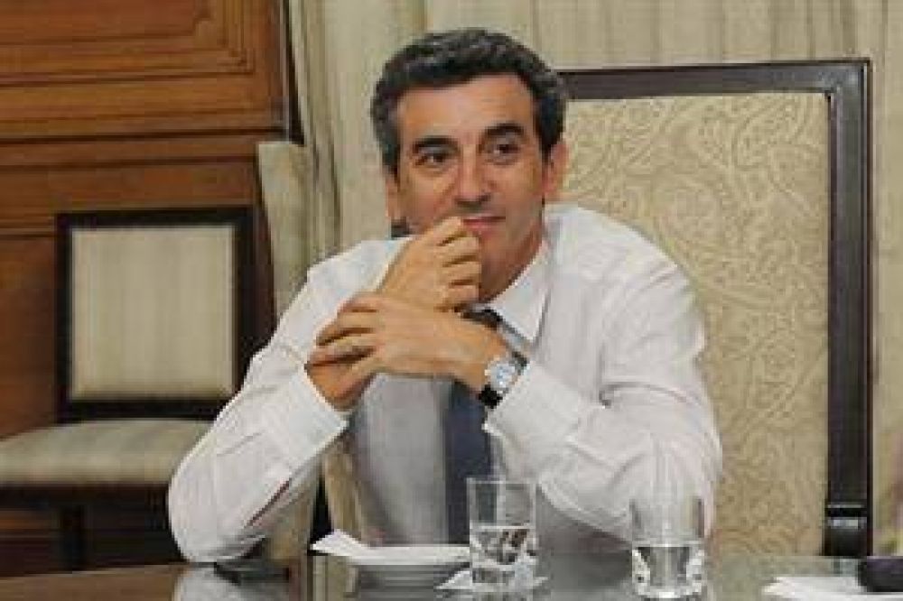 Randazzo: "Hay que temerle m�s a la muerte que a las multas"