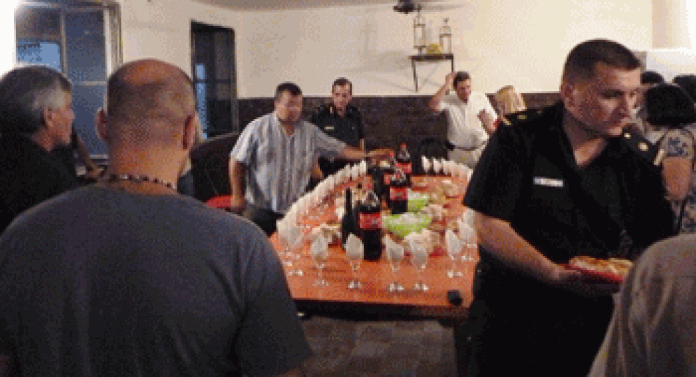 LUJAN PRIMERA OFRECI� UN BRINDIS DE FIN DE A�O A LOS PERIODISTAS 