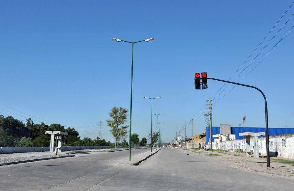 Lomas: el Camino de la Ribera est� repavimentado y s�lo restan detalles para su finalizaci�n