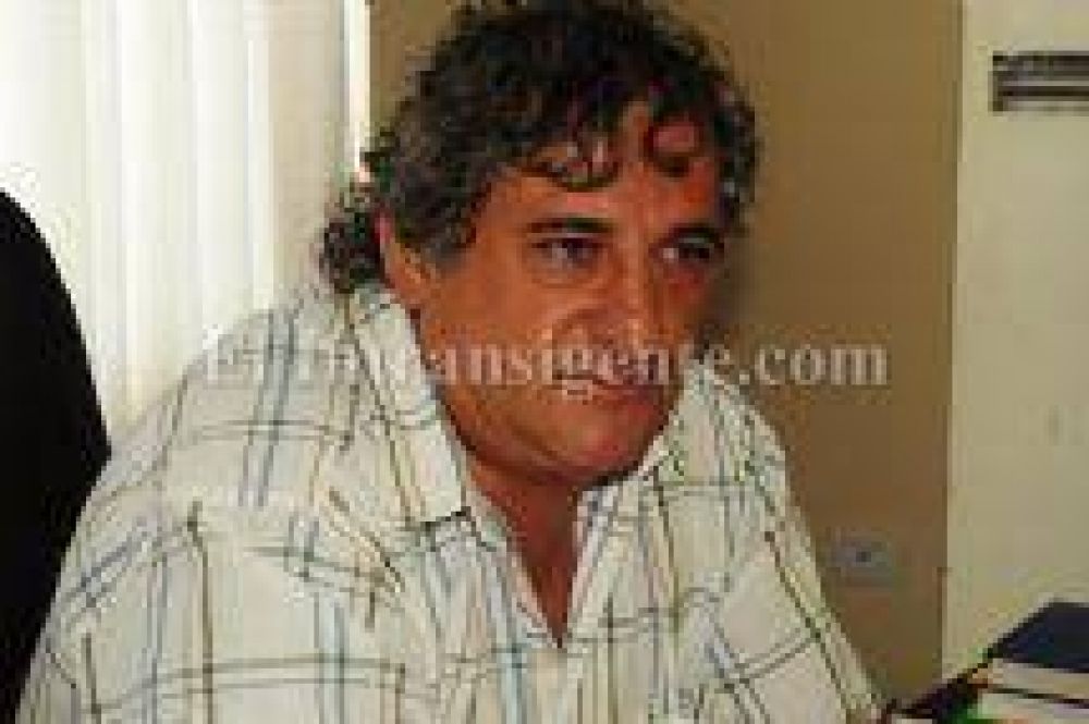 Jorge Guaym�s acompa�ar�a a Juan Carlos Romero
