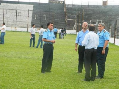 EL Consejo de Seguridad Deportiva inspeccion� estadios de f�tbol