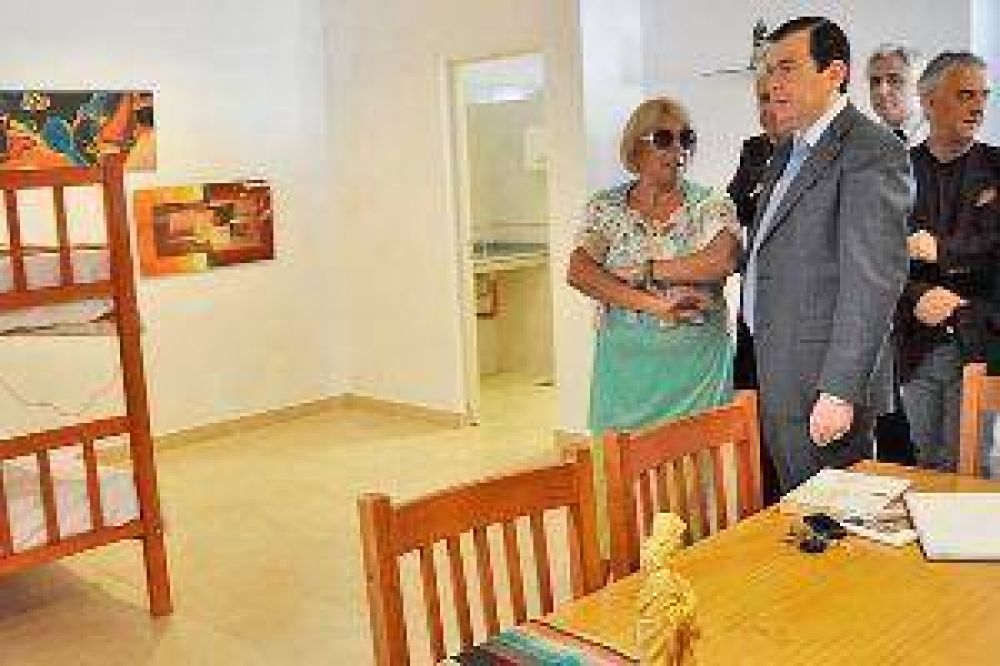 Zamora inaugur� instalaciones del Hogar San Camilo II en el Hospital Independencia