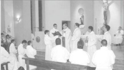 Monseñor Martorell otorgó ministerios a doce seminaristas en Puerto Iguazú 