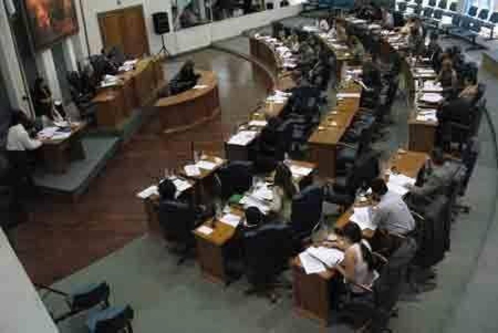El Gobernador en la apertura de las sesiones ordinarias legislativas.