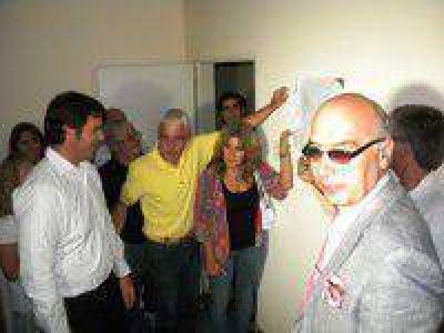 El intendente reconoci� los 50 a�os del Diario La Ma�ana