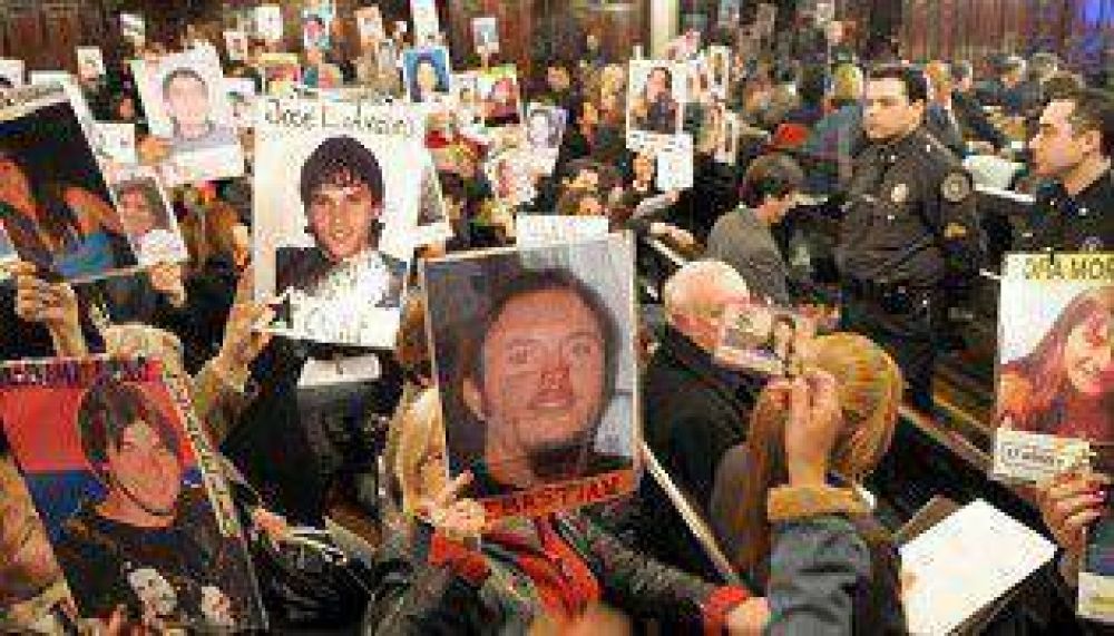 Homenaje y misa a ocho a�os de la tragedia de Croma��n