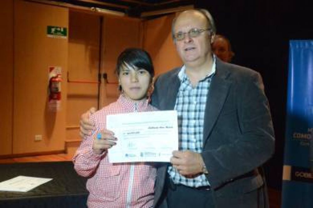 Buen cierre del programa "J�venes con m�s y mejor trabajo"