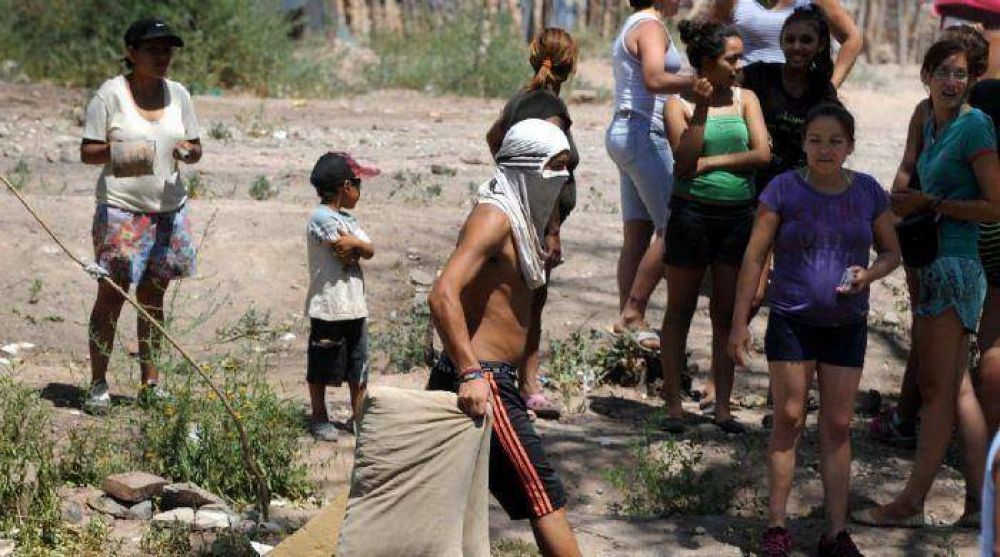 Asalto, fuga y tensi�n con la polic�a en la Sexta 