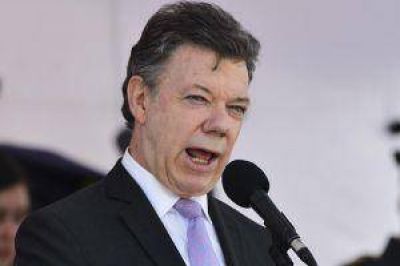 Colombia: internaron al presidente Santos