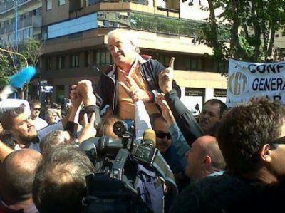 �Pepe� San Mart�n: �Despu�s de la pavada que hicieron, el apoyo que recib� no tiene precio�