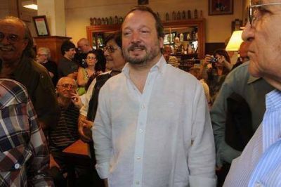 El titular de Afsca pidi� que la Justicia "trabaje sin parar para que se resuelva la cuesti�n de fondo"