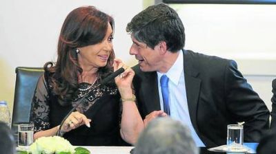 El Gobierno ahora propuso pagar la deuda a los fondos buitre