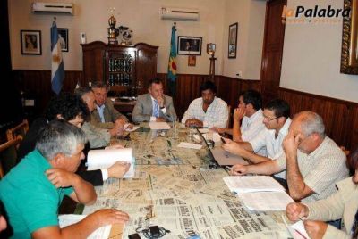 Municipales: 25% de aumento, una suma de $3.500 y otros beneficios para el 2013
