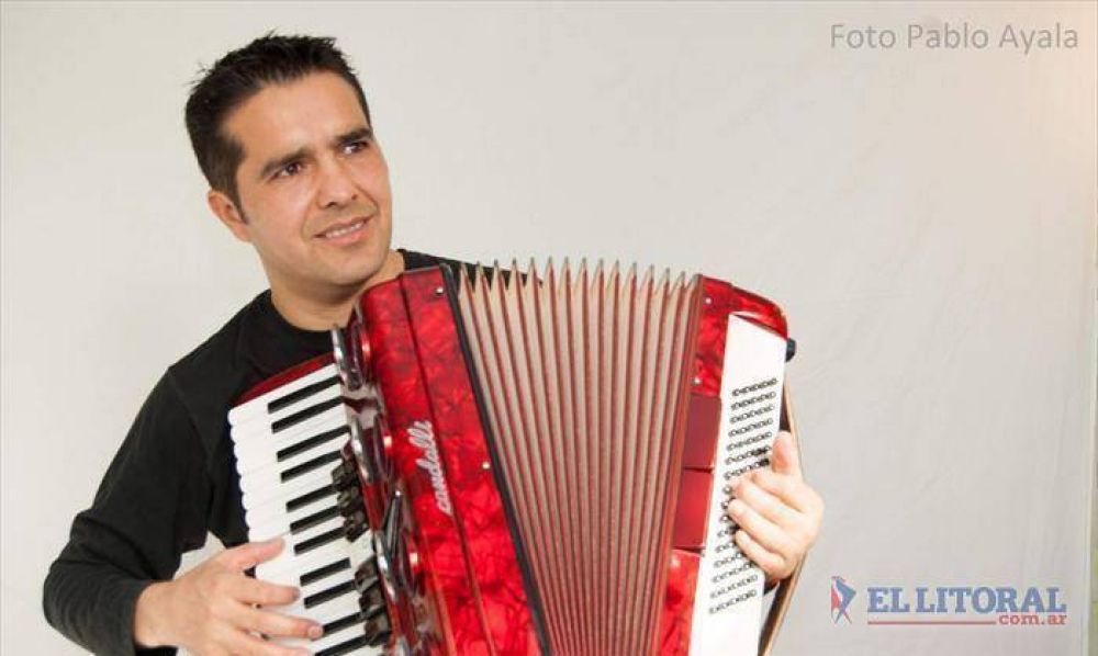 Antonio Nu�ez, un chico de frontera que toca el acorde�n con �Vestigio� 