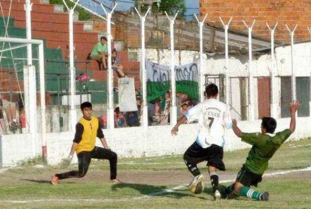 Alvear, un hist�rico que regresa a la el�te del f�tbol de la Liga Correntina 