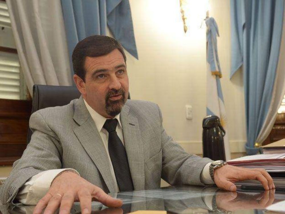 Ciurca alent� otra vez a que se desdoblen las elecciones 2013 