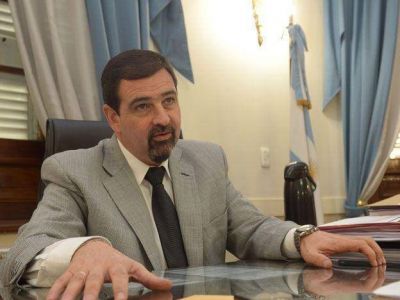 Ciurca alent� otra vez a que se desdoblen las elecciones 2013 