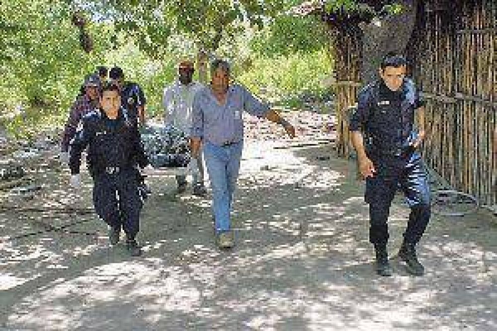 "Lo mat� porque lo hall� desnudo con mi mujer en el monte"