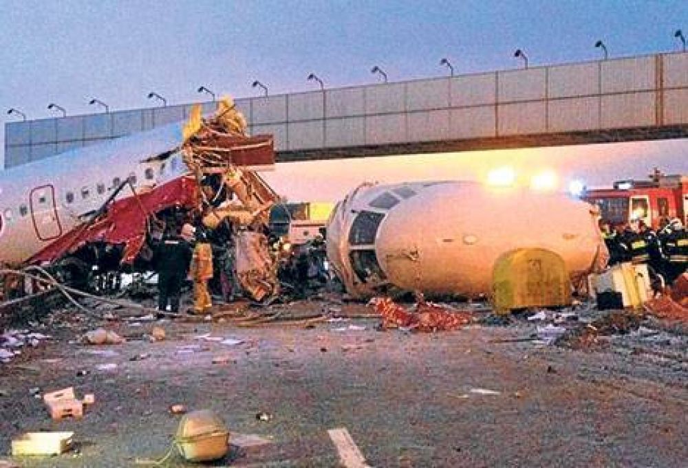Aterrizaje fatal y cuatro muertos en Mosc�