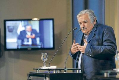 Para evitar un 7D a la uruguaya, Mujica prepara una ley de medios amigable