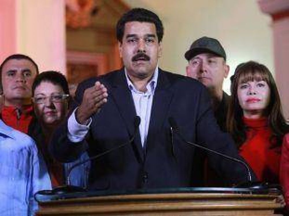 Maduro en cadena nacional: "la situaci�n de Ch�vez es delicada"