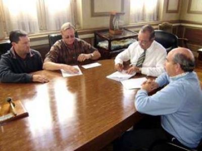 Renovaron el convenio por castraci�n gratuita de perras