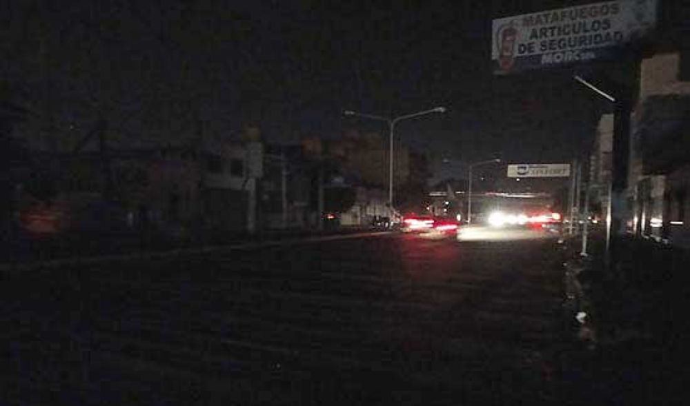 Apag�n en el microcentro de la ciudad