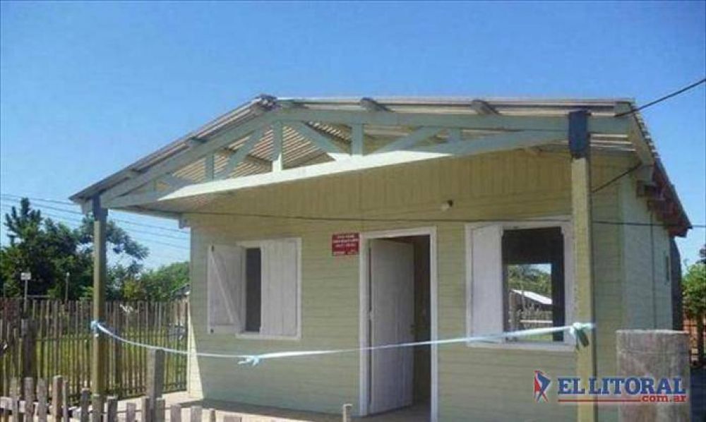 Con regal�as de Yacyret�, en Ituzaing� erradican ranchos y suministran agua