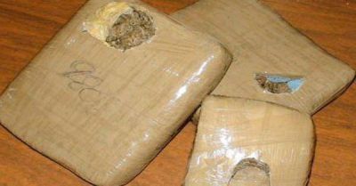Hallan casi dos kilos de marihuana debajo de un puente a 3 km de Chepes