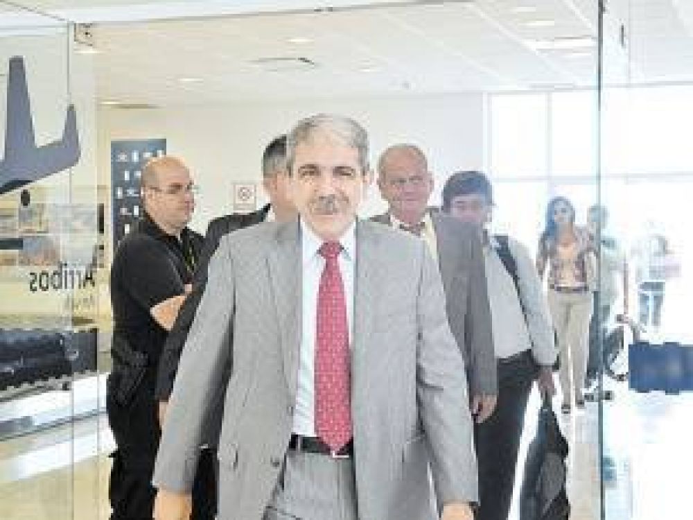 An�bal Fern�ndez: "Lo de los saqueos fue todo una patra�a"