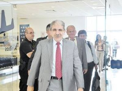 An�bal Fern�ndez: "Lo de los saqueos fue todo una patra�a"