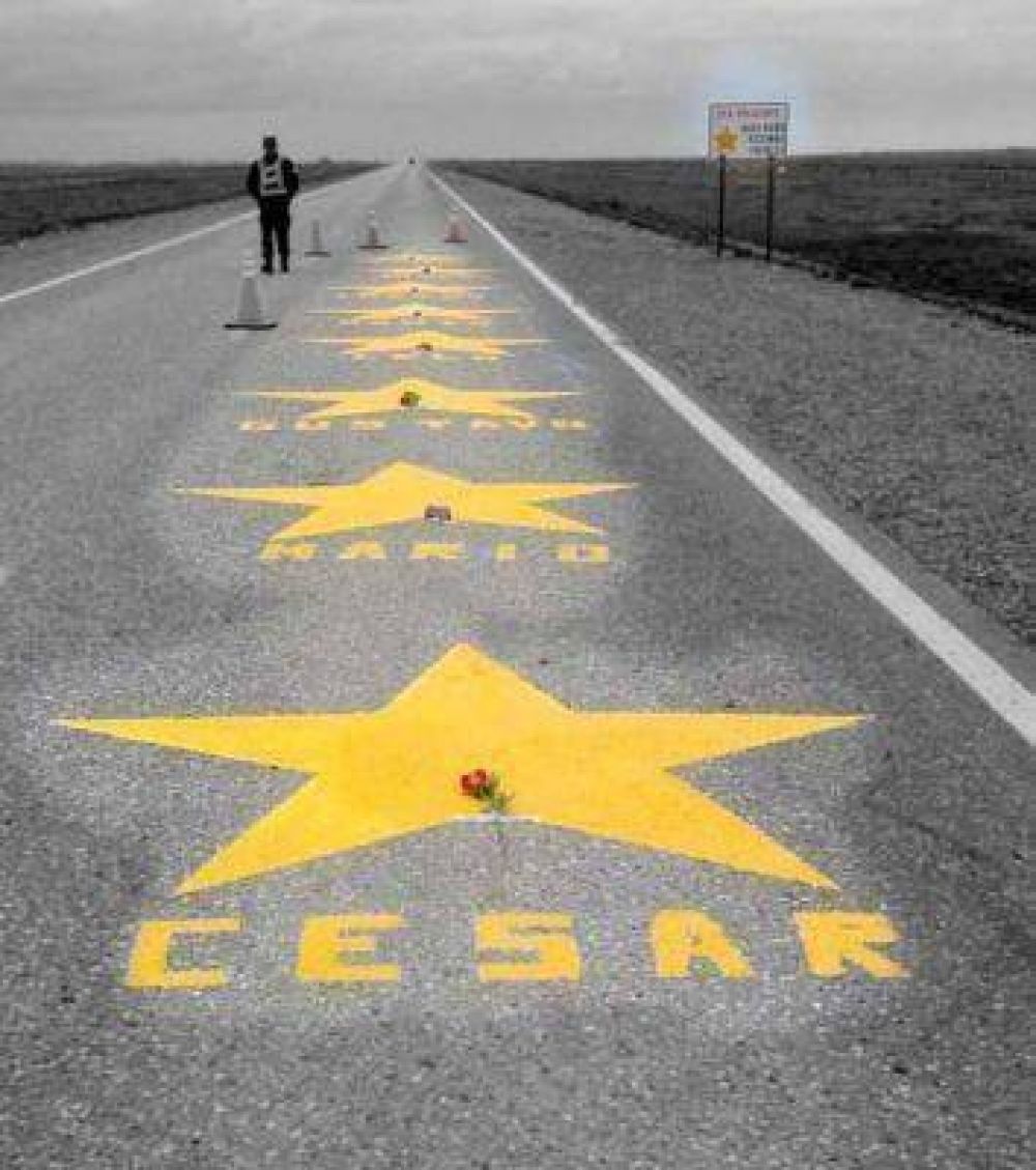En 2012 se pintaron m�s de 40 estrellas amarillas en memoria de las v�ctimas del tr�nsito