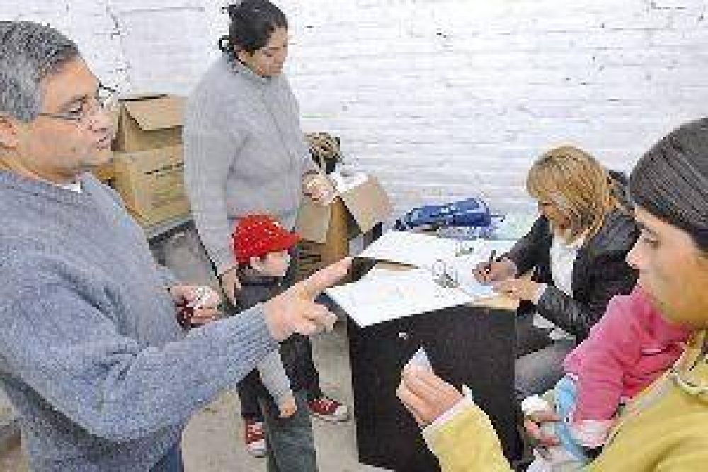 Remarcan logros en el centro m�dico del barrio La Cat�lica