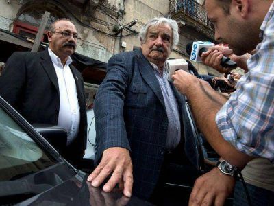 "La econom�a argentina no puede seguir cerrada demasiado tiempo"